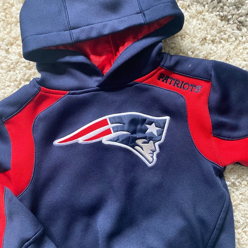 NFL Team Apparel kids small (4) - Patriots sweatshirt